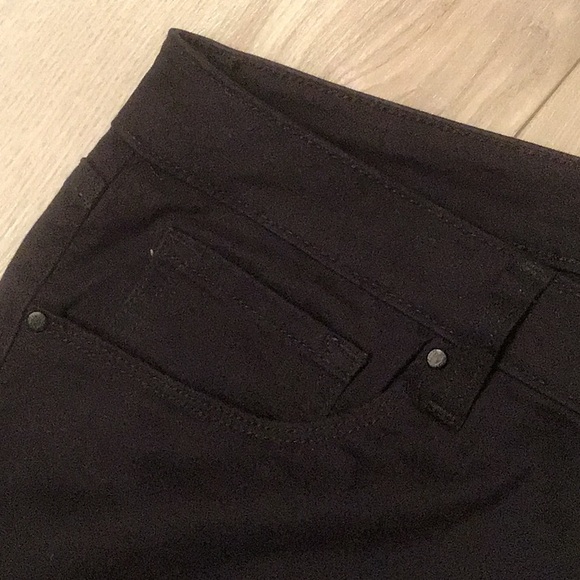 EUC Apt 9 Black straight Pants - size 14 - Picture 3 of 5